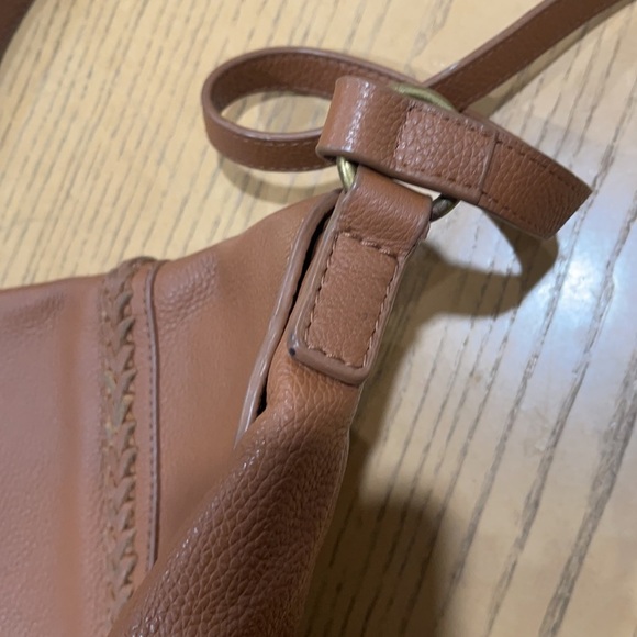 Lucky Brand Ali Flap Crossbody Leather Bag - Picture 5 of 11
